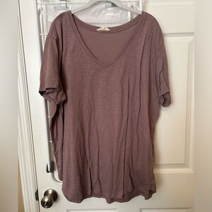 Mauve/Purple Urban Diction V-Neck